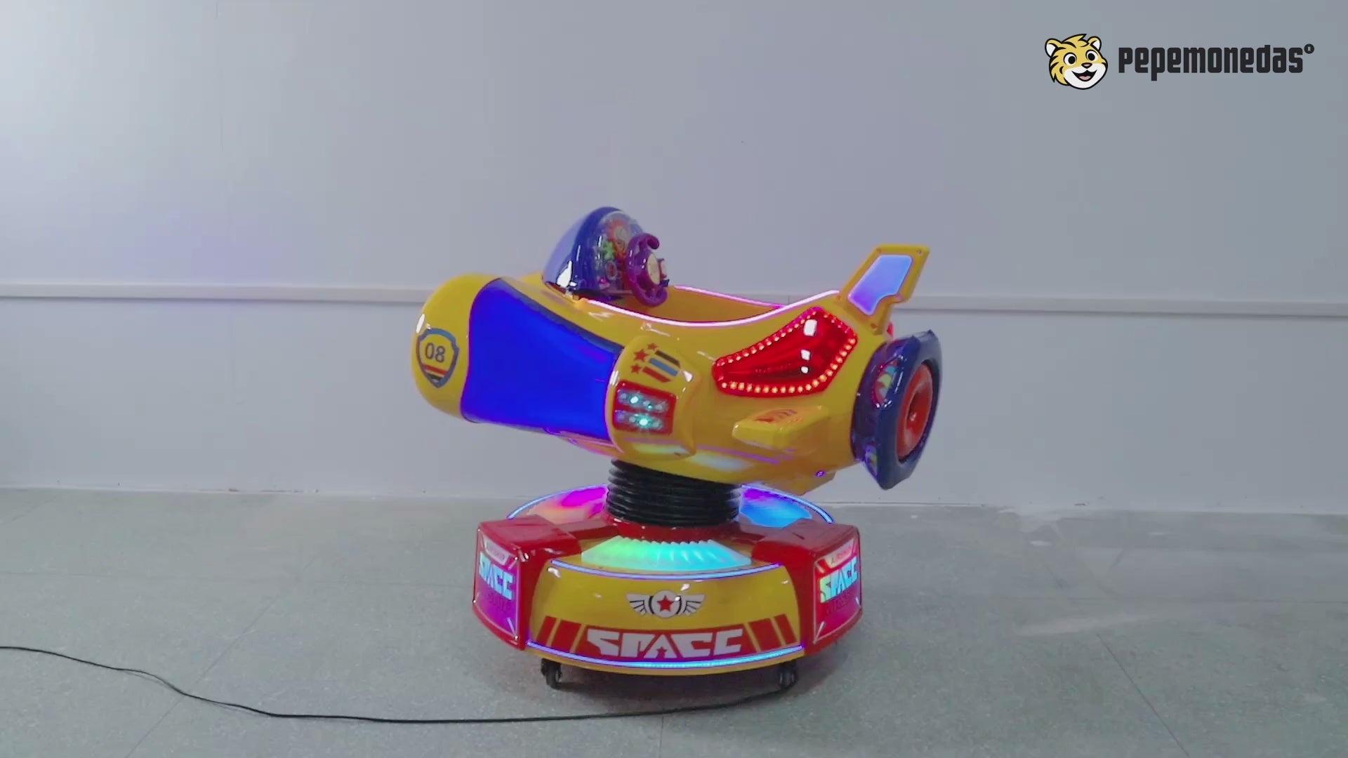Montable "Spaceship" — versión amarilla. Pepe Monedas.