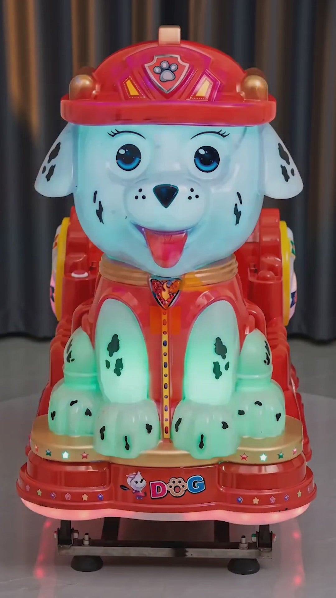 Montable Fireman Dog — vistas del producto.