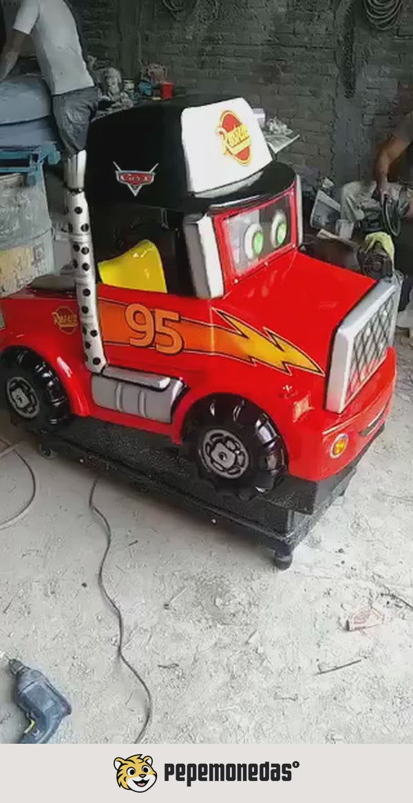 Montable "Camion Fan Cars": demostración de funcionamiento. Pepe Monedas.